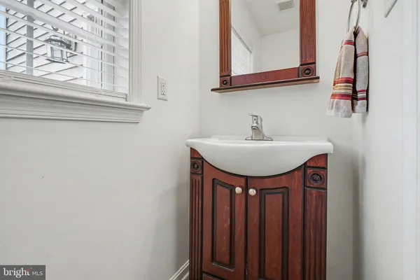 $560,000 | 7250 Ward Drive, Mercersburg, PA 17236