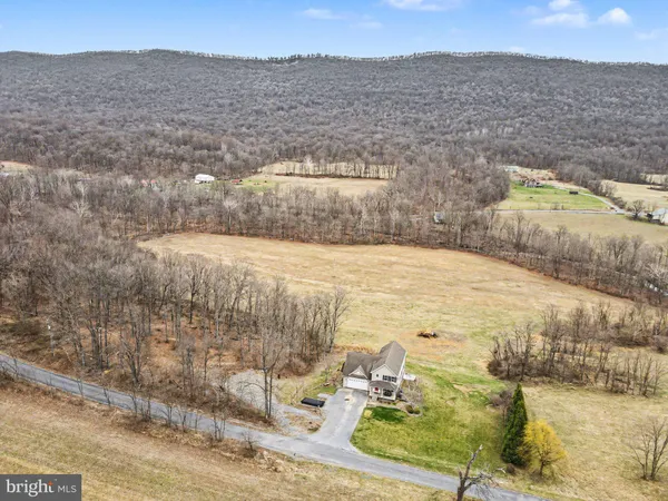 $560,000 | 7250 Ward Drive, Mercersburg, PA 17236