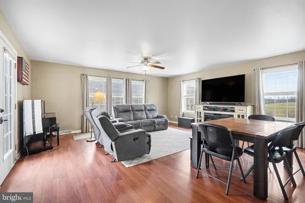 $560,000 | 7250 Ward Drive, Mercersburg, PA 17236