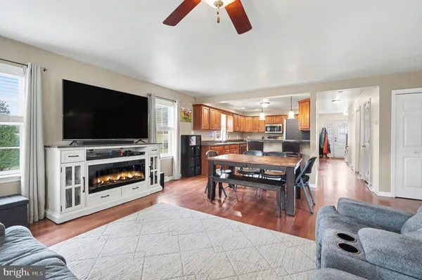 $560,000 | 7250 Ward Drive, Mercersburg, PA 17236