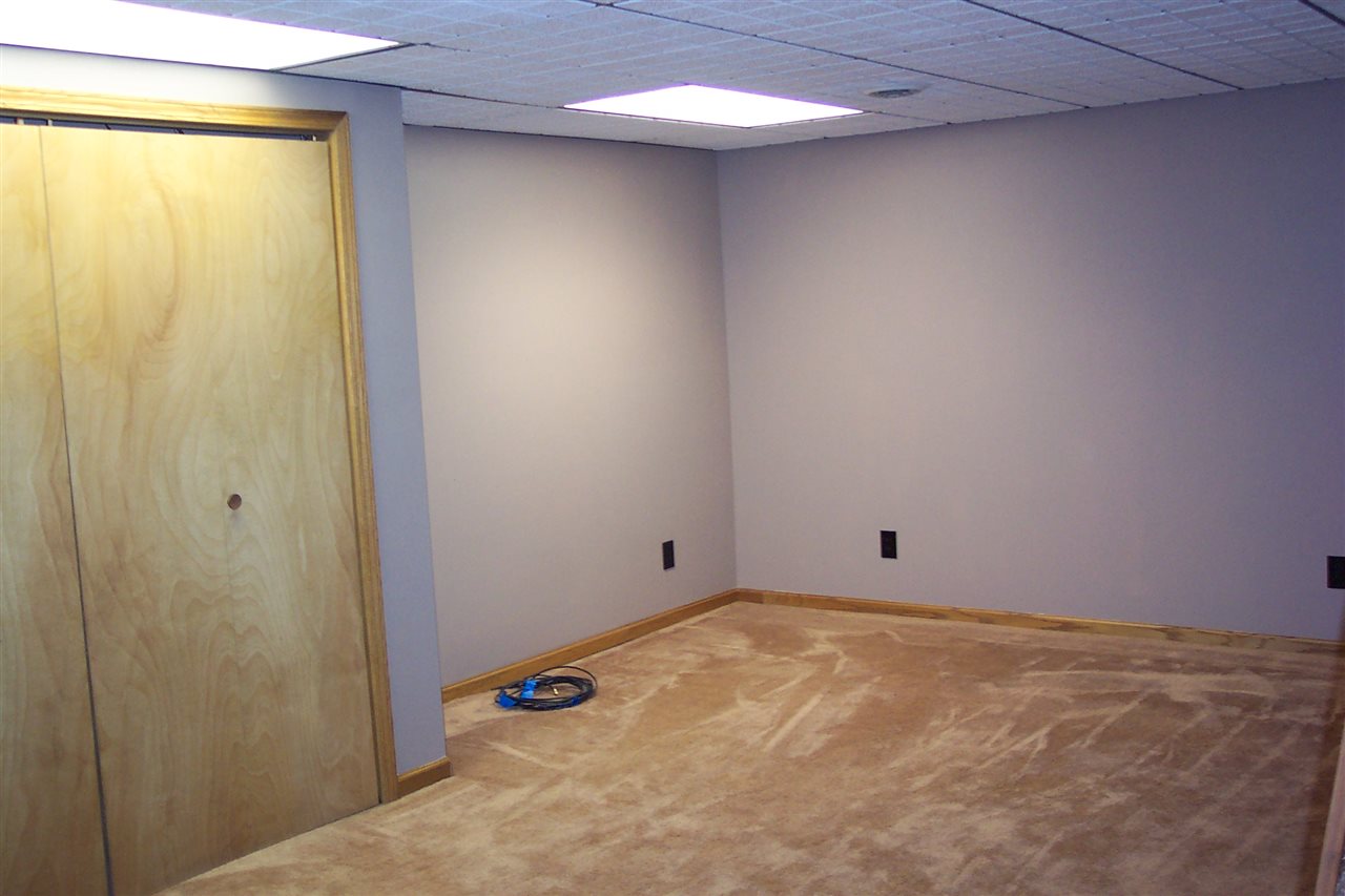 2231 East 32 Road Cadillac, MI 49601 - Photo 36 of 64 1851311-35.JPG