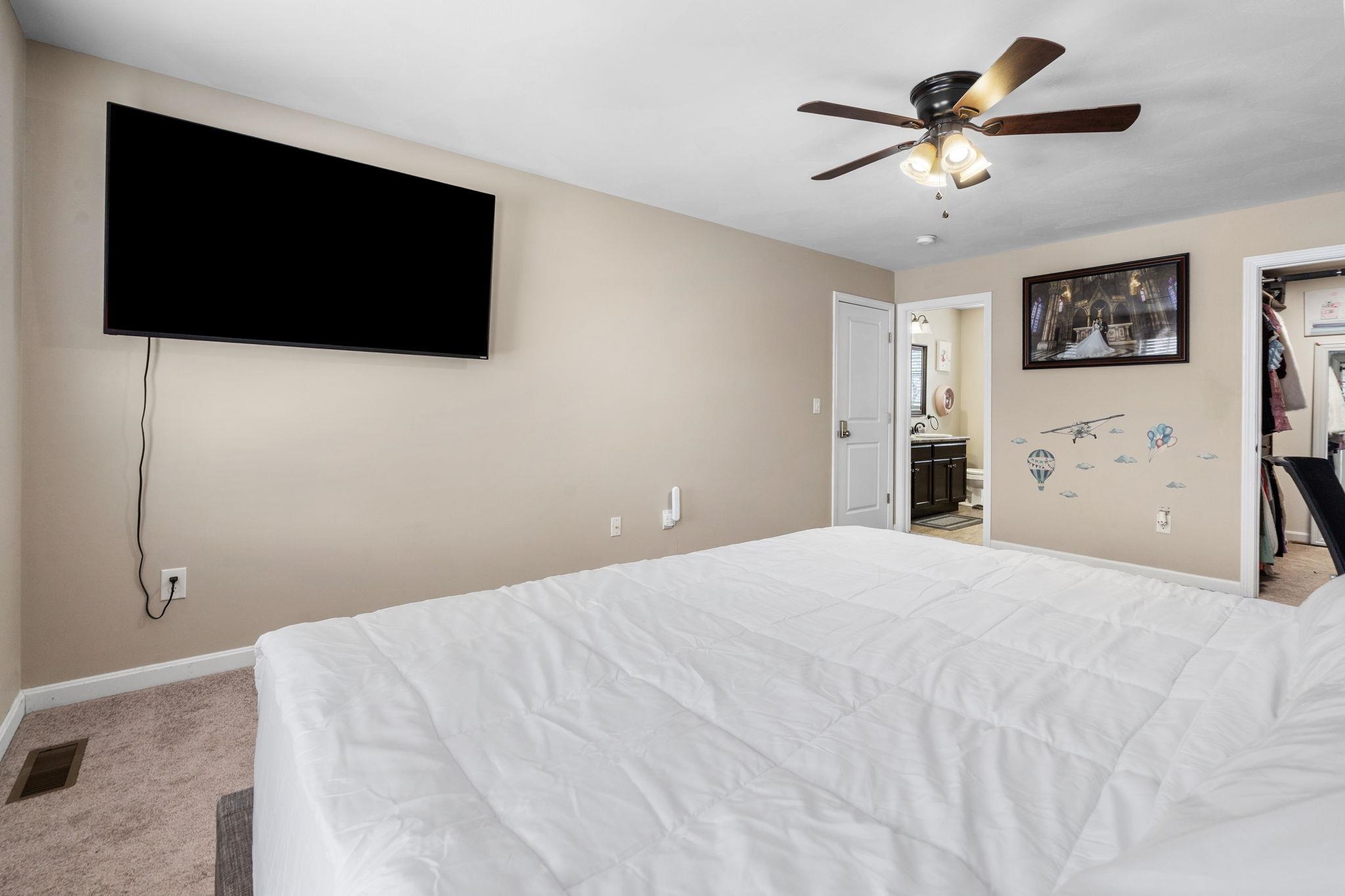 15 Double Brook Road Manchester, NH 03109 - Photo 26 of 51