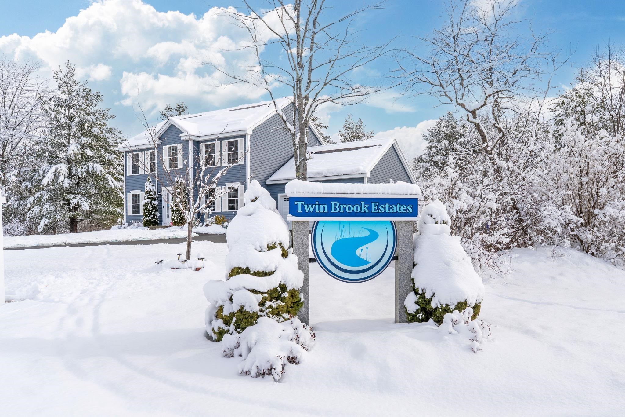 15 Double Brook Road Manchester, NH 03109 - Photo 3 of 51