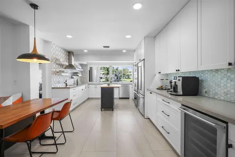 $2,895,000 | 3161 North 36th Street, Hollywood, FL 33021