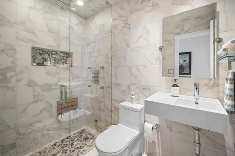 $2,895,000 | 3161 North 36th Street, Hollywood, FL 33021