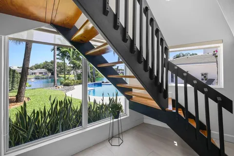 $2,895,000 | 3161 North 36th Street, Hollywood, FL 33021