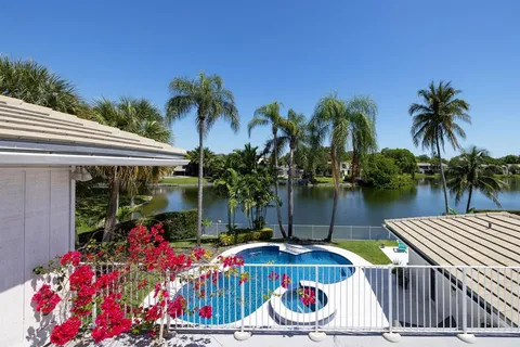 $2,895,000 | 3161 North 36th Street, Hollywood, FL 33021