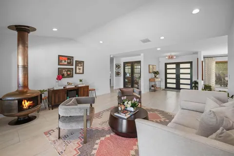 $2,895,000 | 3161 North 36th Street, Hollywood, FL 33021