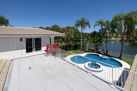 $2,895,000 | 3161 North 36th Street, Hollywood, FL 33021