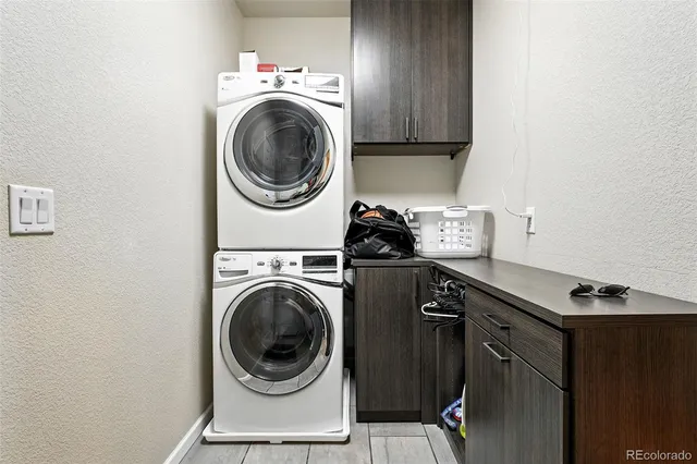 $925,000 | 7809 South Coolidge Way, Aurora, CO 80016