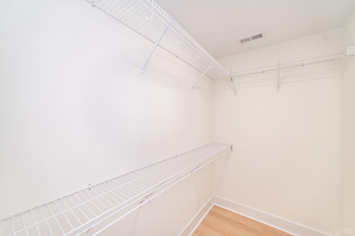 556 Leesville Road, Unit 905 Lynchburg, VA 24502 - Photo 27 of 40 a view of small space