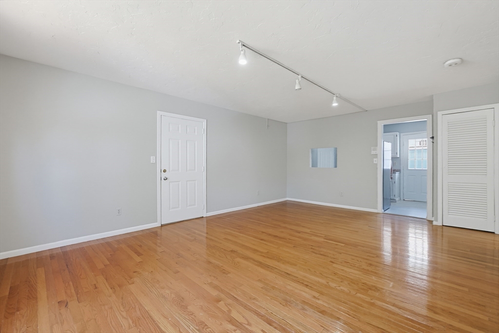 425 Main Street, Unit 9D Hudson, MA 01749 - Photo 15 of 41