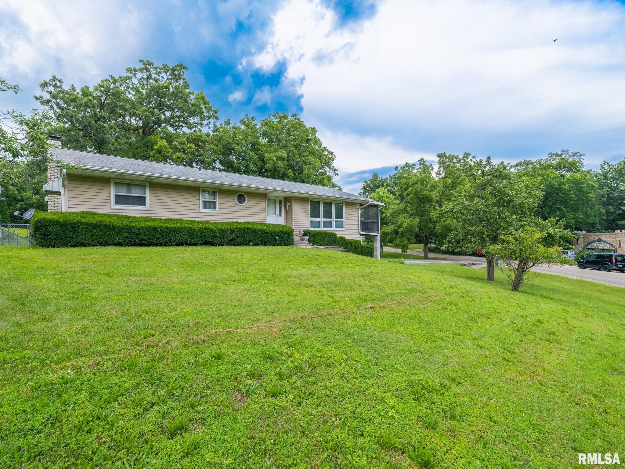 21640 Lago Drive Delavan, IL 61734 - Photo 14 of 26