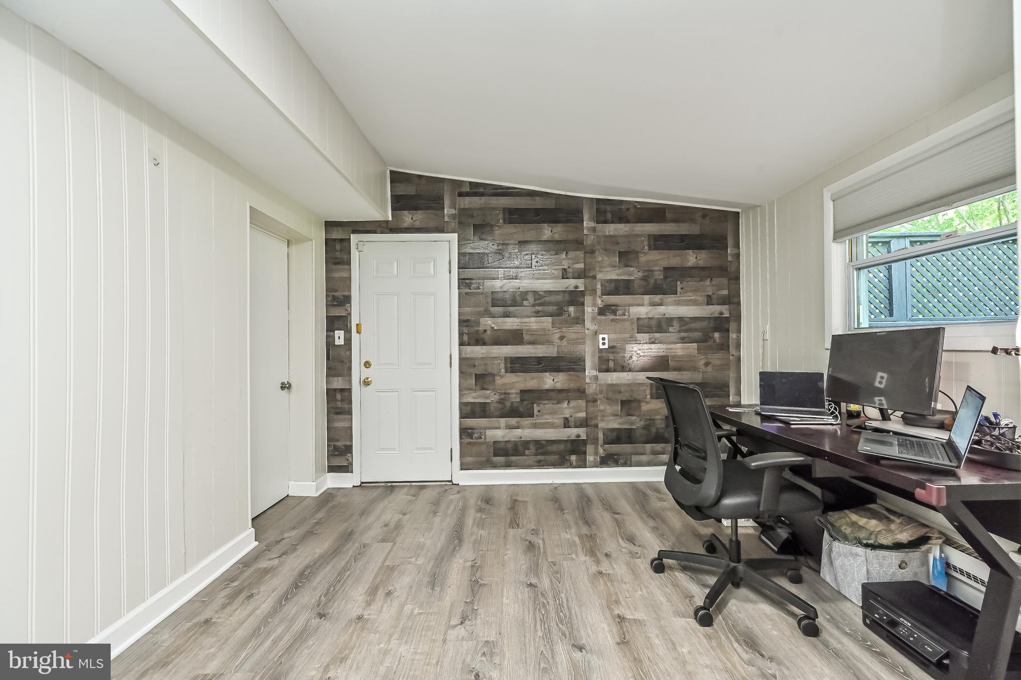 1415 Cottage Street Southwest Vienna, VA 22180 - Photo 21 of 64 office nook