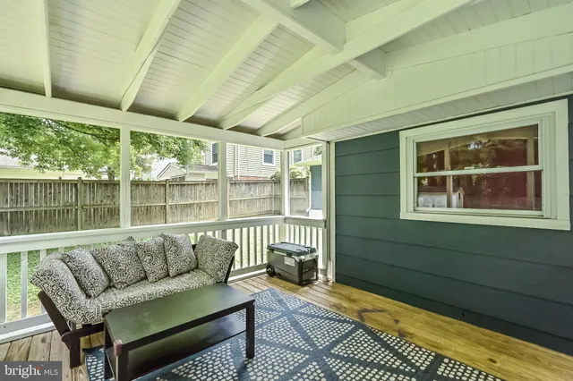 $3,800 | 1415 Cottage Street Southwest, Vienna, VA 22180