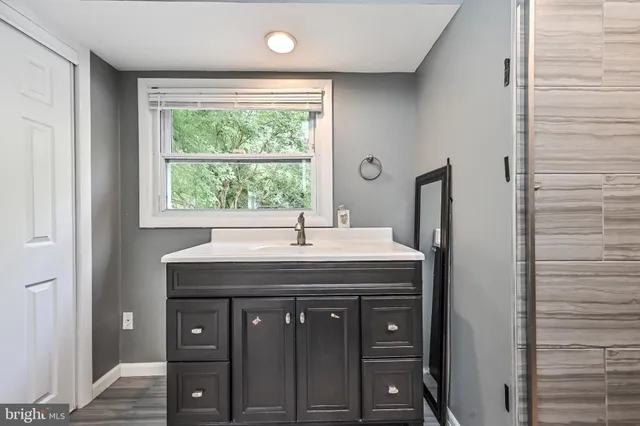 $3,800 | 1415 Cottage Street Southwest, Vienna, VA 22180