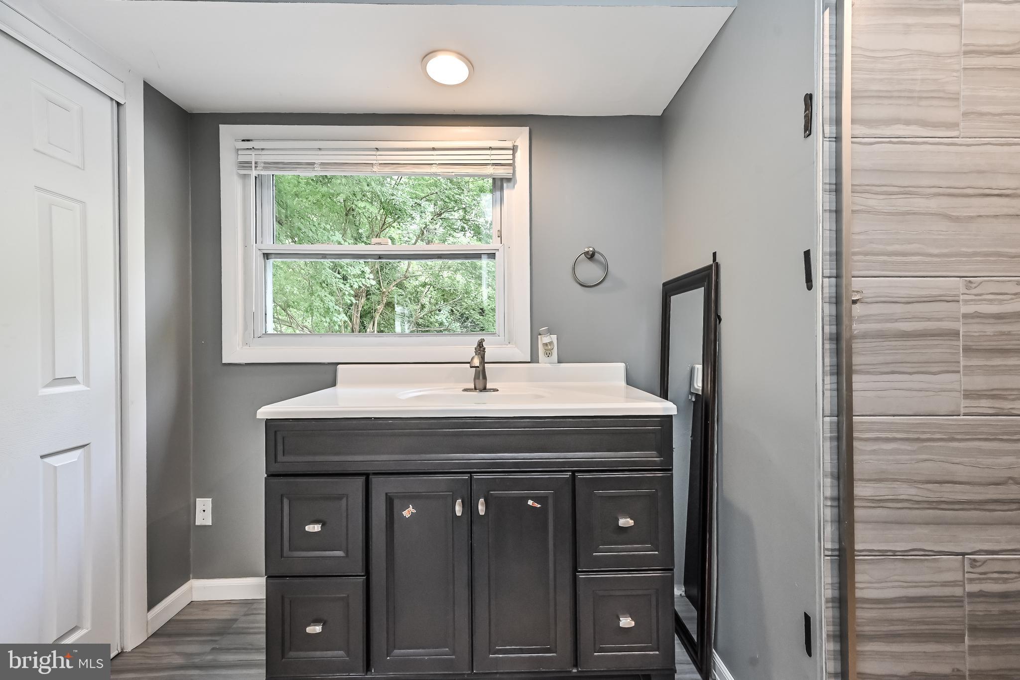 1415 Cottage Street Southwest Vienna, VA 22180 - Photo 52 of 64