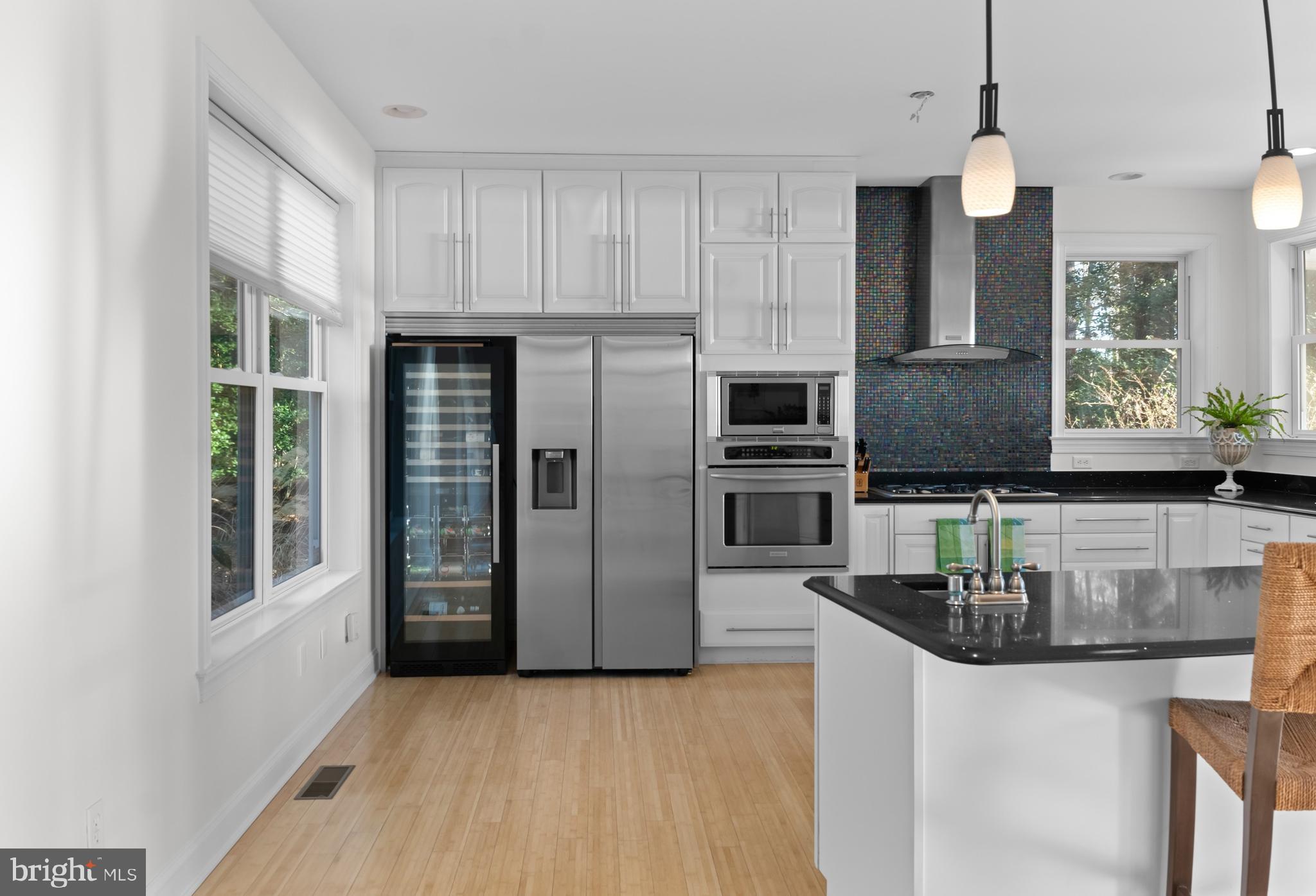 34506 Doe Run Lewes, DE 19958 - Photo 18 of 54 Beverage Chiller, Wall Oven , 5-Burner Gas Stove