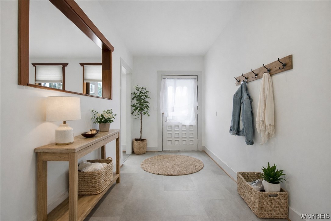 444 West Ferry Street Buffalo, NY 14213 - Photo 3 of 29 Virtually staged