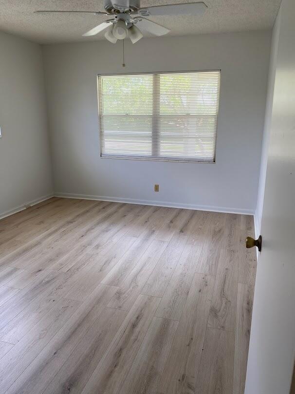 99 Mansfield D, Unit 99 Boca Raton, FL 33434 - Photo 10 of 18 Bedroom 2
