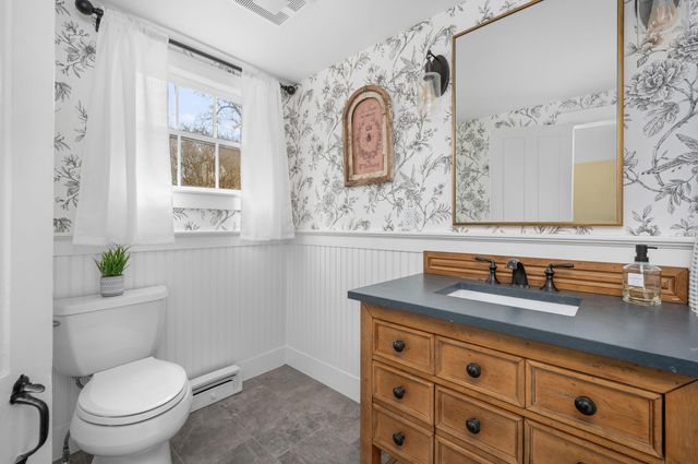 $1,395,000 | 82 Main Street, Orleans, MA 02653