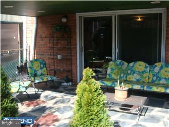 3586 Kyle Road Philadelphia, PA 19154 - Photo 12 of 12 Exterior Back