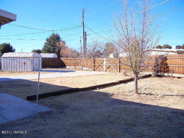 655 East Post Road Benson, AZ 85602 - Photo 20 of 22