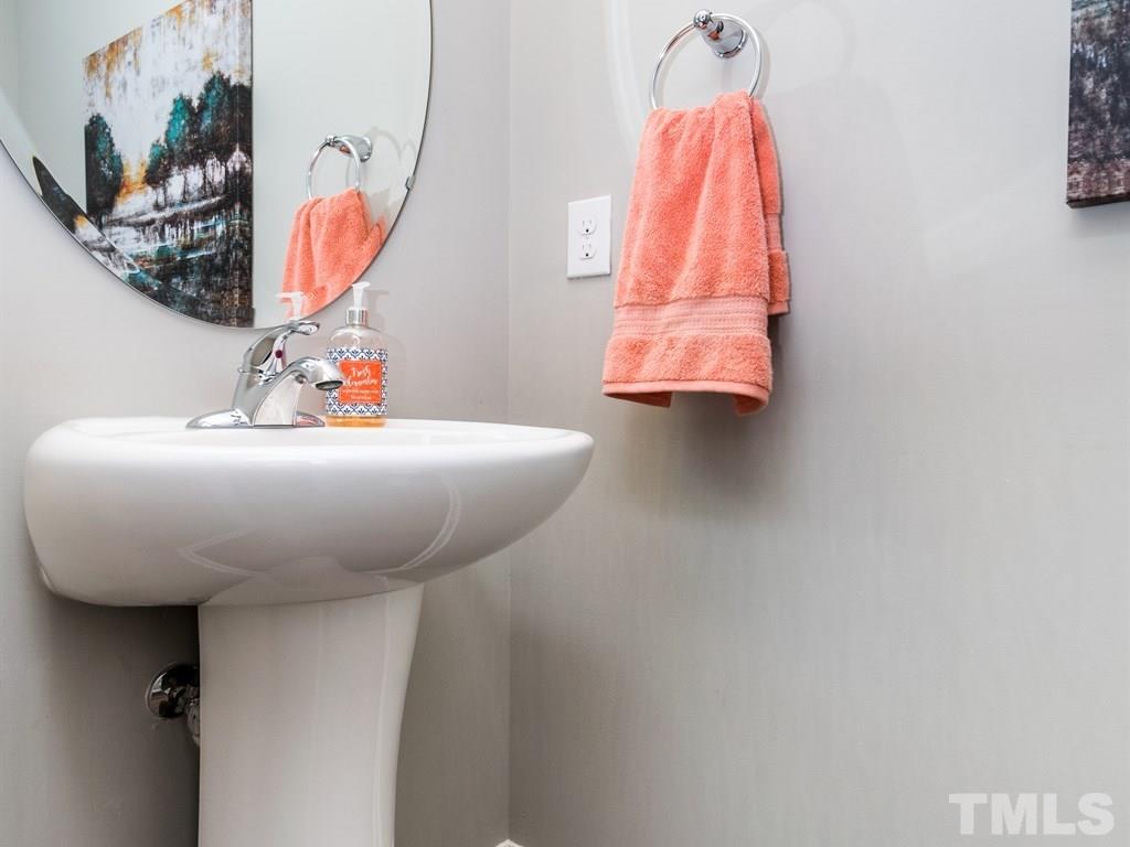 5730 Princess Curry Way, Unit 24 Raleigh, NC 27610 - Photo 6 of 30 Gallery Image 6