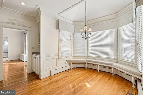 $1,995,000 | 1922 South Arlington Ridge Road, Arlington, VA 22202