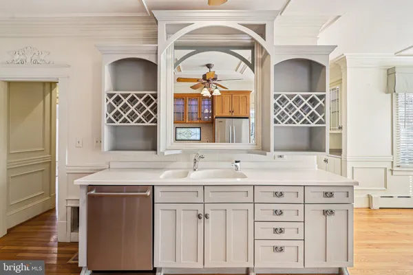 $1,995,000 | 1922 South Arlington Ridge Road, Arlington, VA 22202