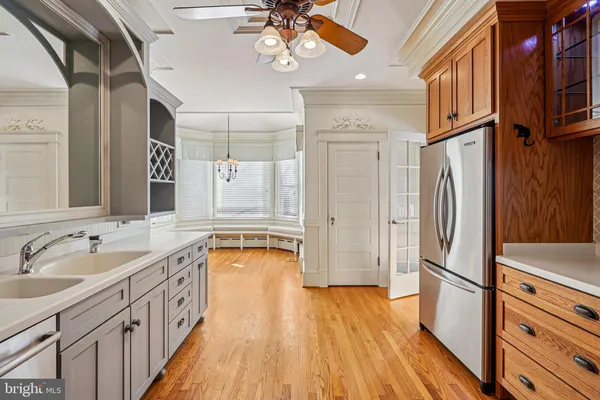 $1,995,000 | 1922 South Arlington Ridge Road, Arlington, VA 22202