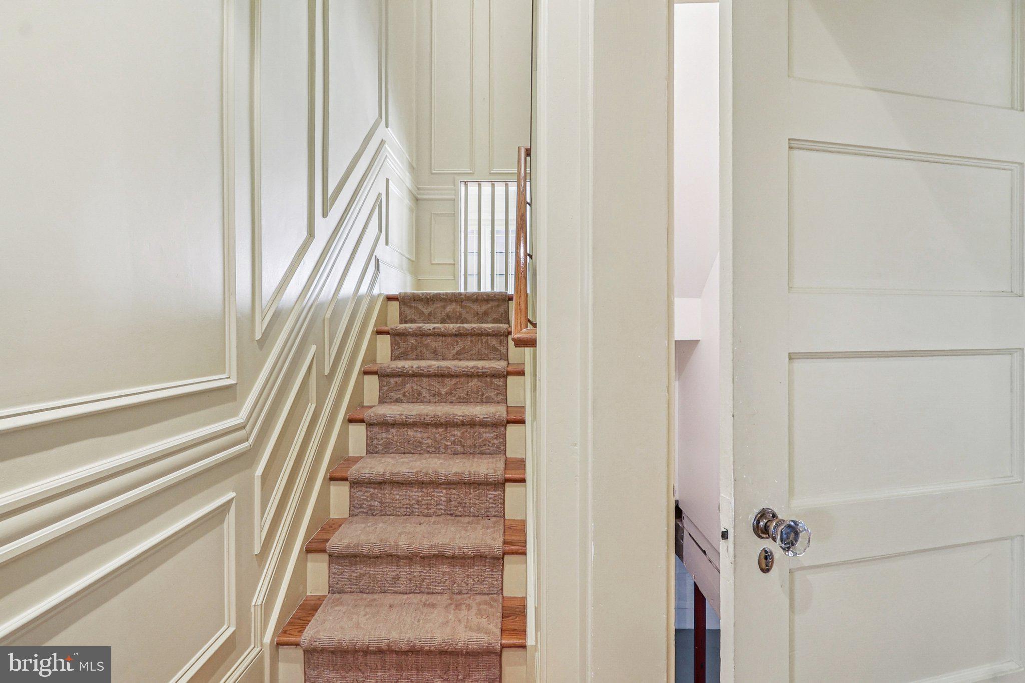 1922 South Arlington Ridge Road Arlington, VA 22202 - Photo 37 of 89