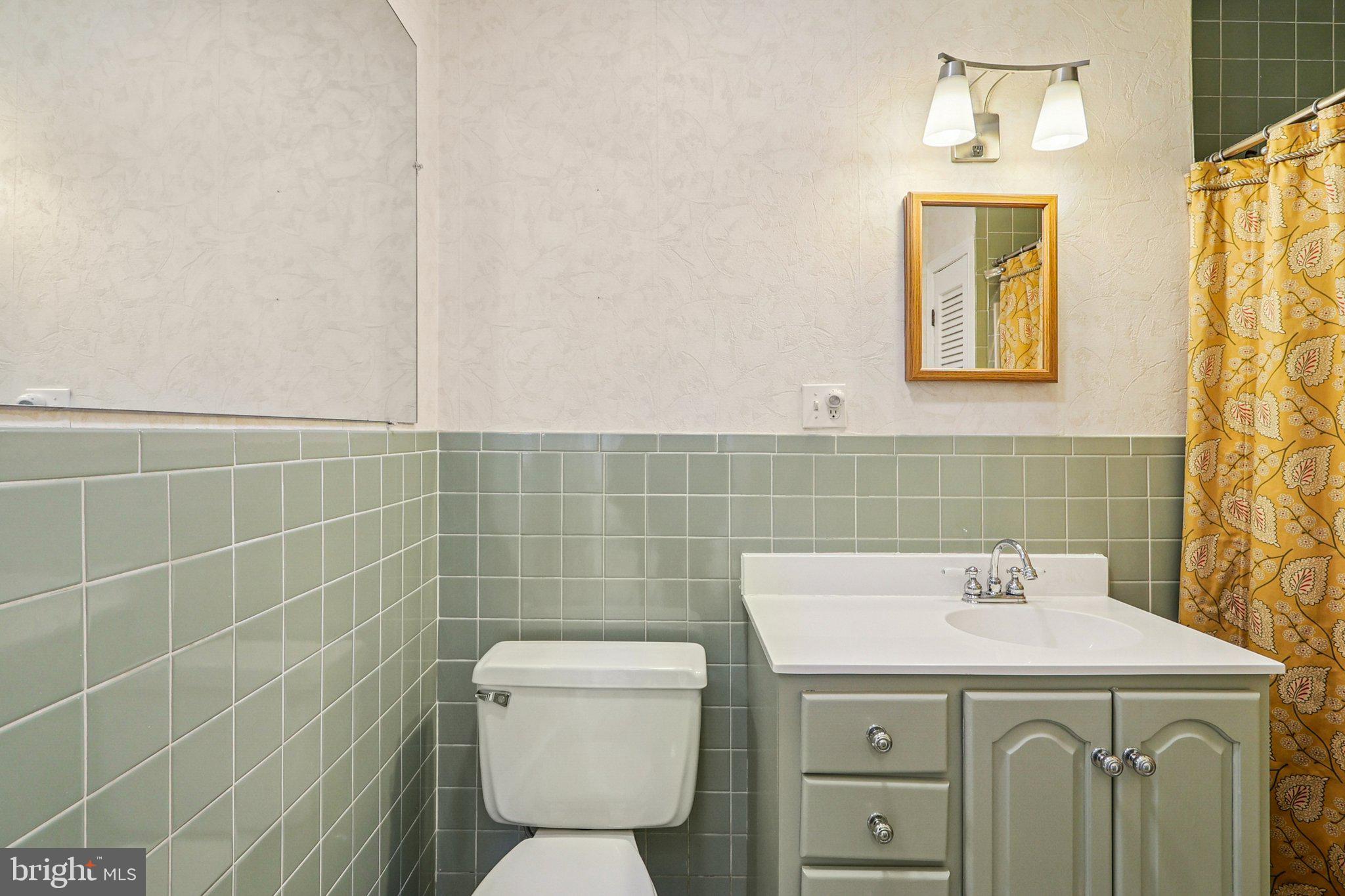 1922 South Arlington Ridge Road Arlington, VA 22202 - Photo 48 of 89