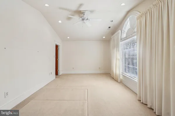 $1,995,000 | 1922 South Arlington Ridge Road, Arlington, VA 22202