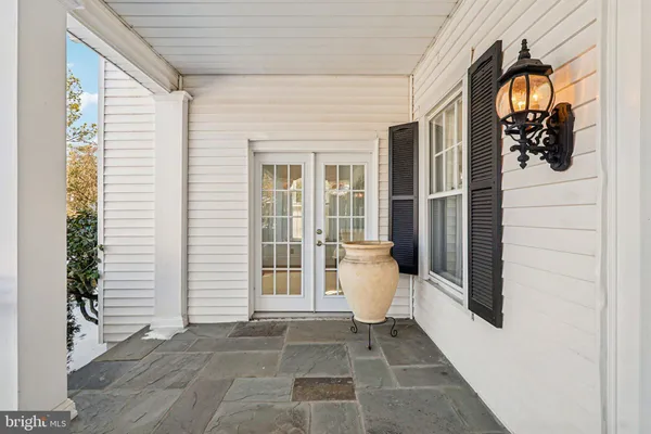 $1,995,000 | 1922 South Arlington Ridge Road, Arlington, VA 22202