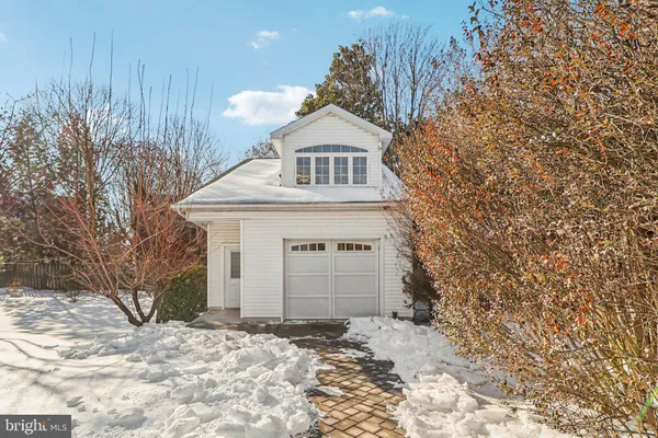 $1,995,000 | 1922 South Arlington Ridge Road, Arlington, VA 22202