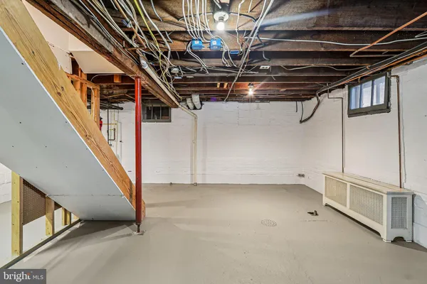 $1,995,000 | 1922 South Arlington Ridge Road, Arlington, VA 22202