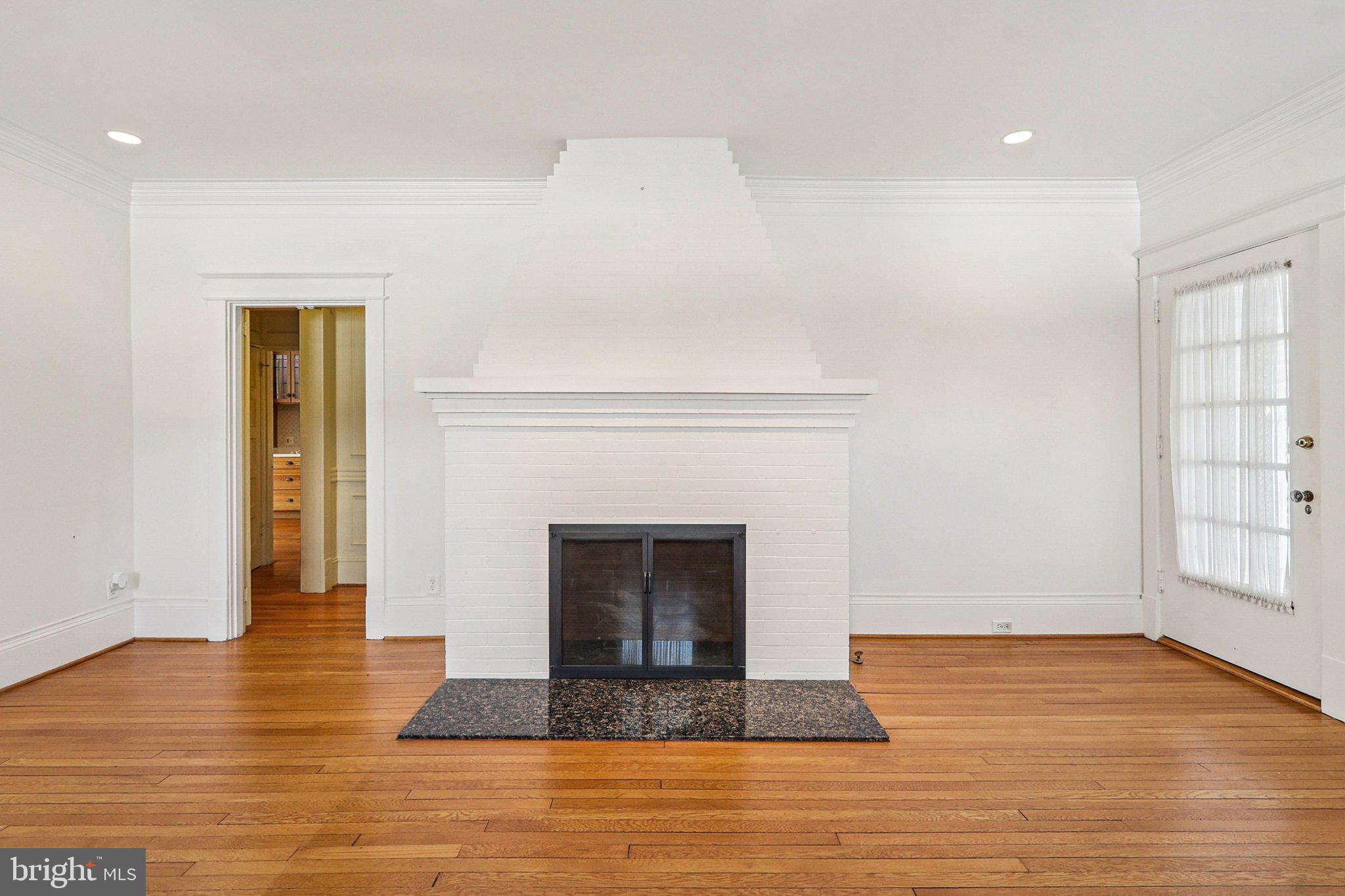 1922 South Arlington Ridge Road Arlington, VA 22202 - Photo 9 of 89