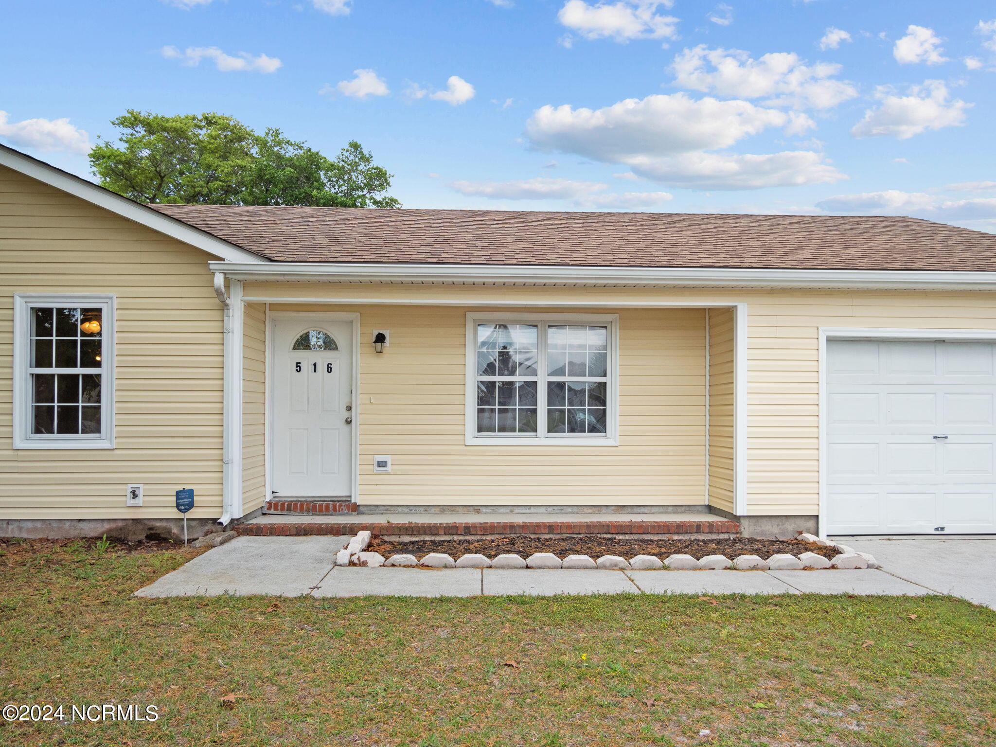516 Sand Ridge Road Hubert, NC 28539 - Photo 3 of 47 3-web-or-mls-03