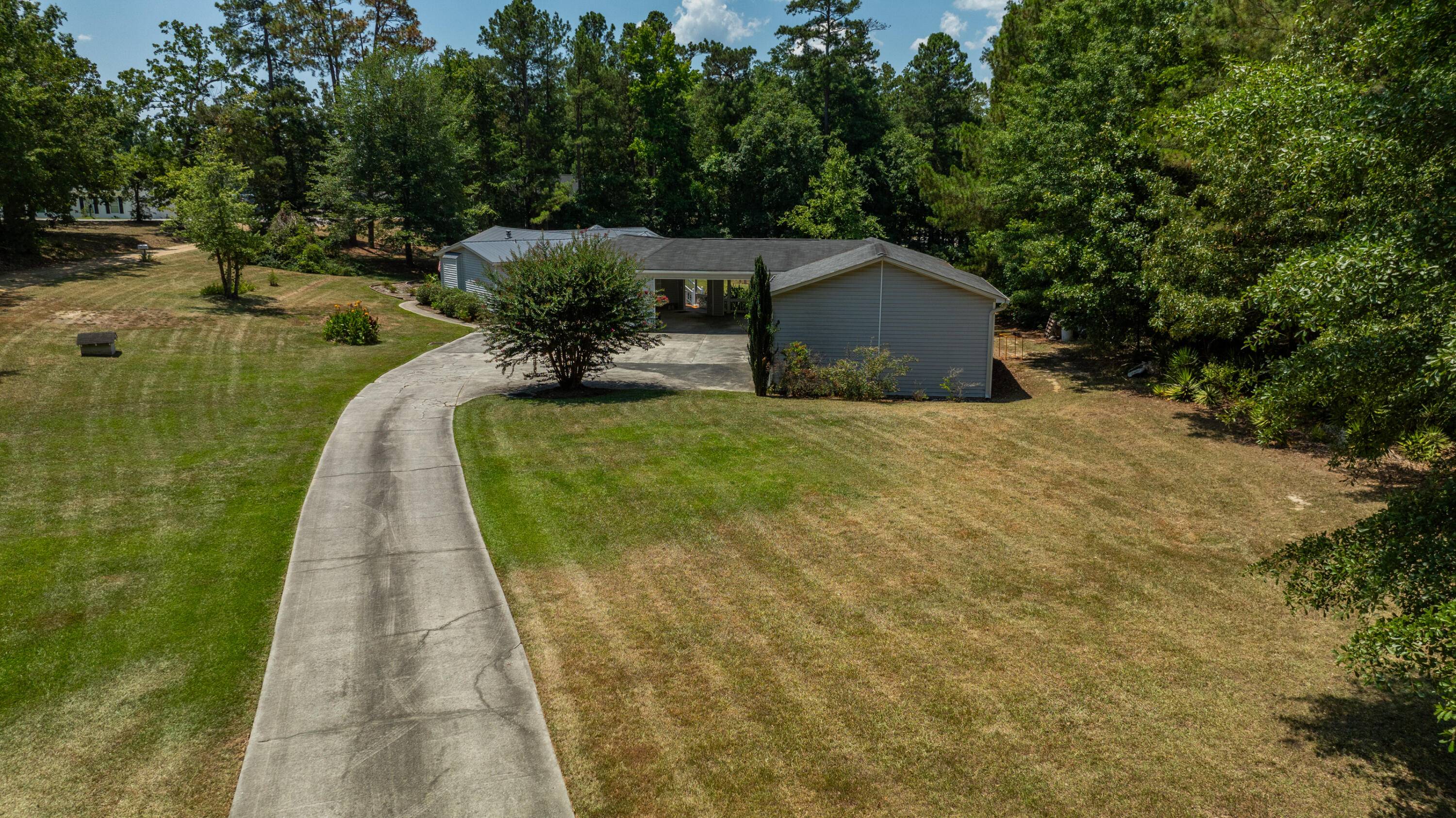 520 South Point Drive Gilbert, SC 29054 - Photo 4 of 118