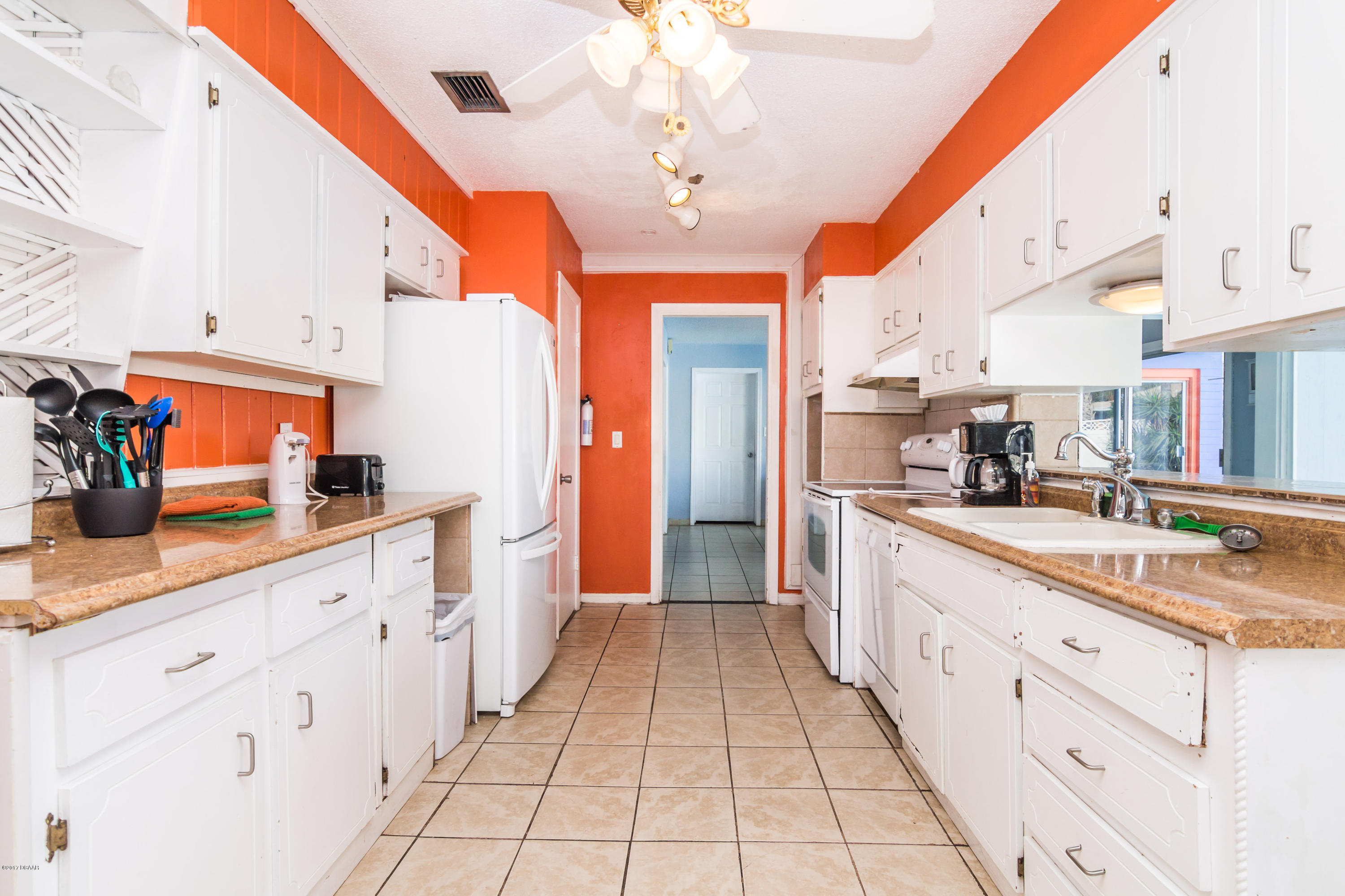 223 Milsap Road Ormond Beach, FL 32176 - Photo 15 of 64 20170303-IMG_8592