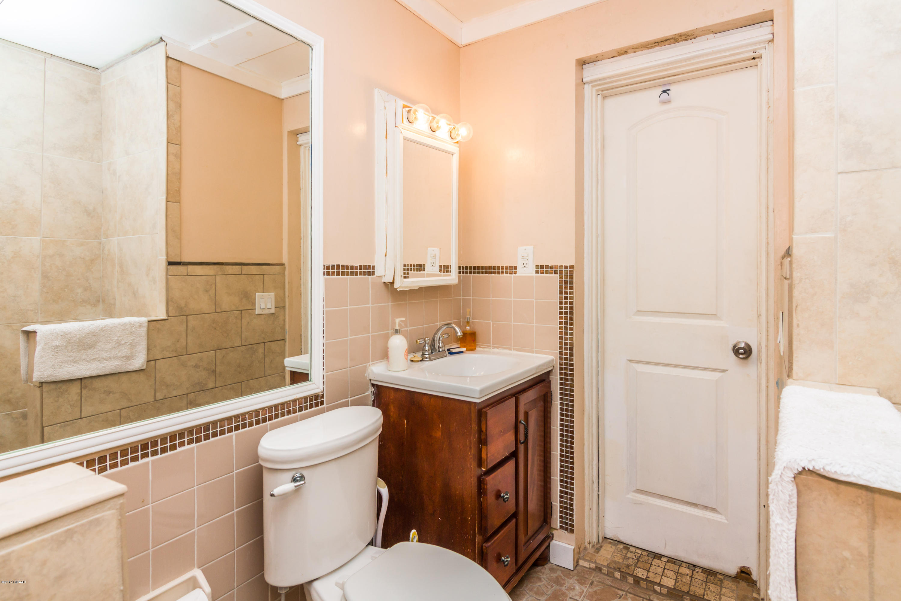 223 Milsap Road Ormond Beach, FL 32176 - Photo 22 of 64 20170303-IMG_8604