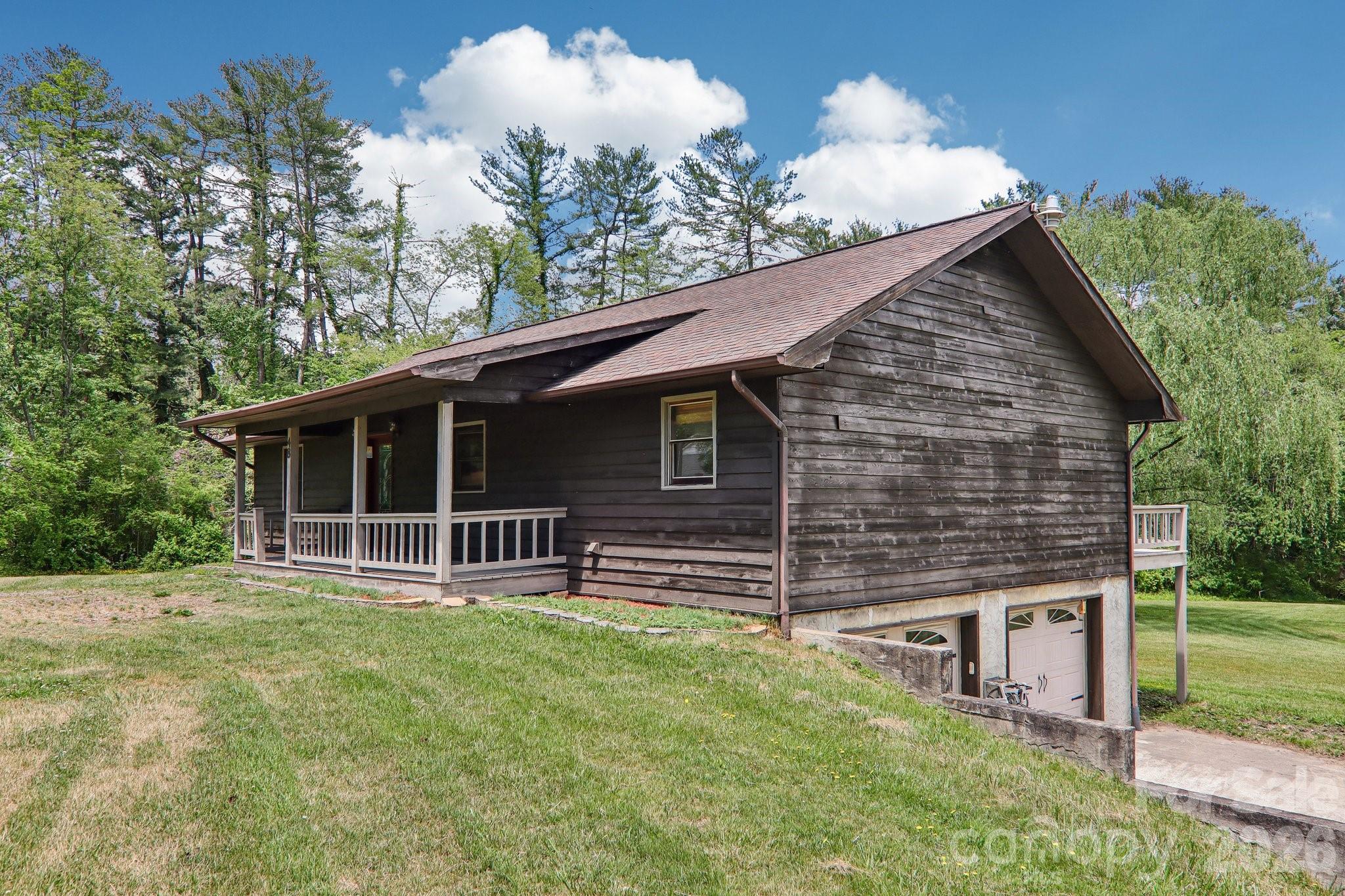 48 Chambers View Drive Clyde, NC 28721 - Photo 3 of 48 Gallery Image 3