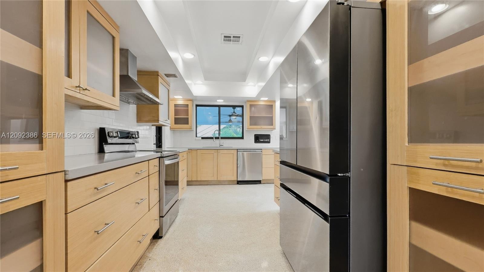 3202 Harrison Street Hollywood, FL 33021 - Photo 8 of 87 Gallery Image 8
