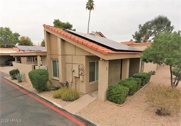 $285,000 | 2436 West Caribbean Lane, Unit 1, Phoenix, AZ 85023