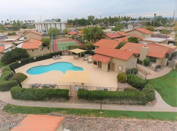 $285,000 | 2436 West Caribbean Lane, Unit 1, Phoenix, AZ 85023