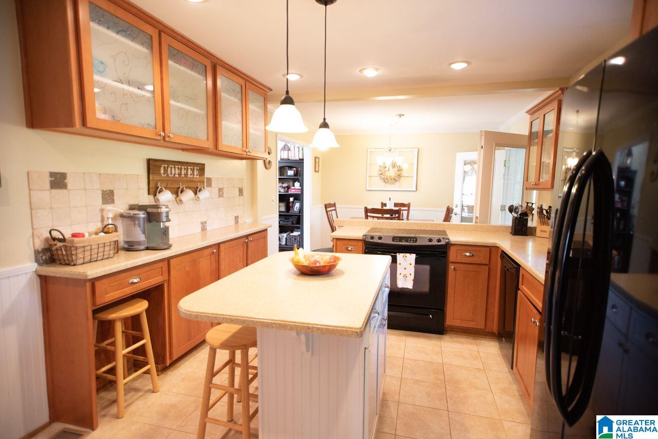 3811 River Oaks Road Birmingham, AL 35243 - Photo 4 of 22
