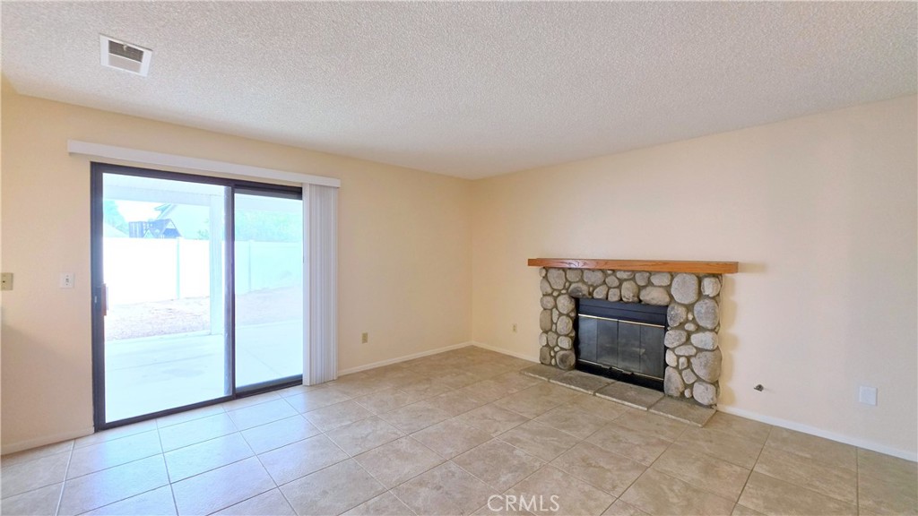 29677 Gifhorn Road Menifee, CA 92584 - Photo 5 of 27