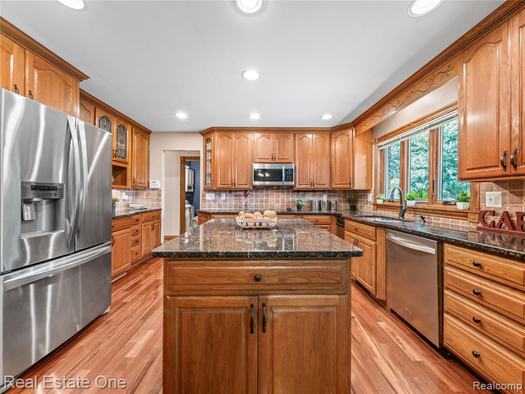 5336 Kensington Road Brighton, MI 48114 - Photo 22 of 67 Gallery Image 22