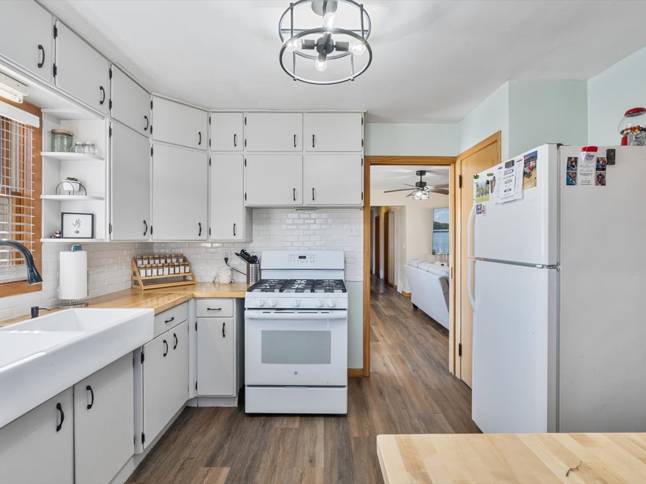 709 Main Street Reynolds, IL 61279 - Photo 14 of 40